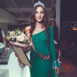 Модель из Крыма рассказала, почему она представляла на мировом конкурсе красоты Абхазию
